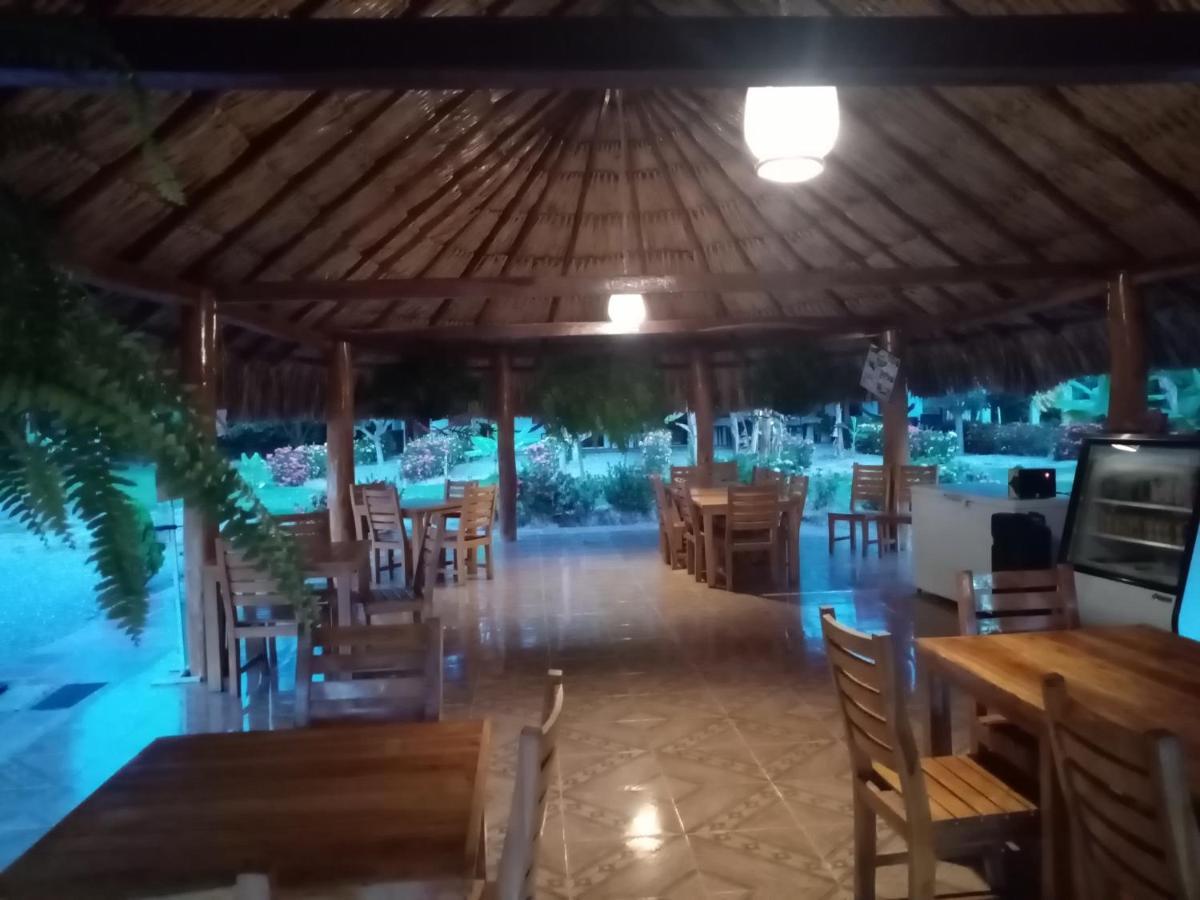 Hostal La Finquita ปาโลมิโน ภายนอก รูปภาพ