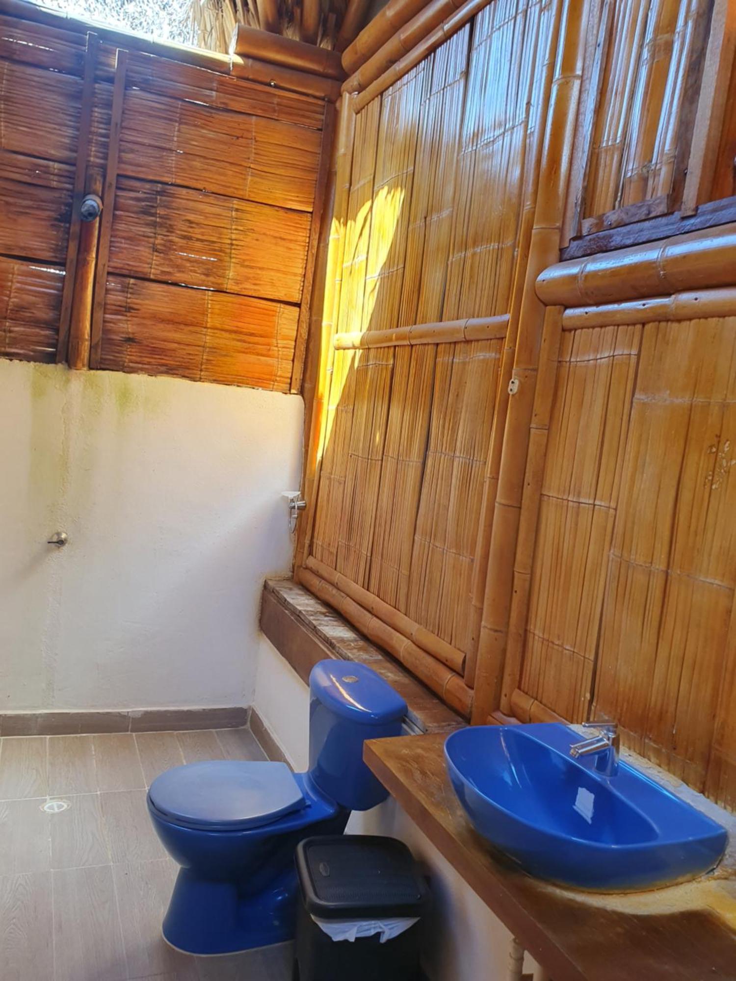 Hostal La Finquita ปาโลมิโน ภายนอก รูปภาพ
